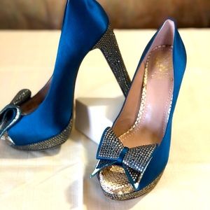 Vince Camuto - Peacock Blue (teal) Platform Heels